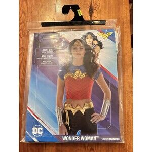 Wonder Woman Adult Women’s Halloween Costume 6 Piece Set S/M NWT DC Theater